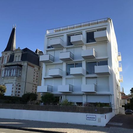 Royan - VUE MER pour cet APPARTEMENT face à la PLAGE - GRANDE CONCHE Exterior foto