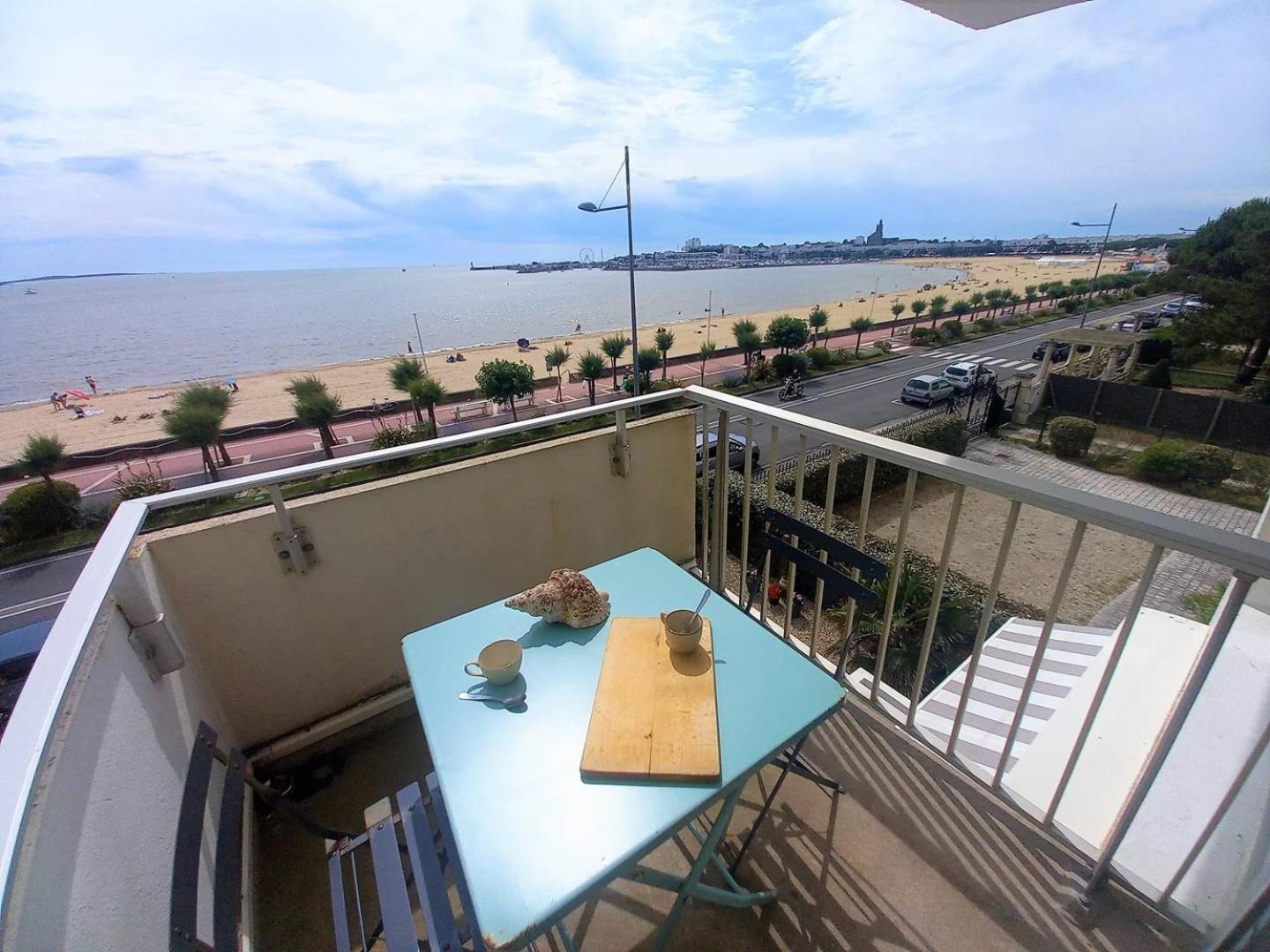 Royan - VUE MER pour cet APPARTEMENT face à la PLAGE - GRANDE CONCHE Exterior foto