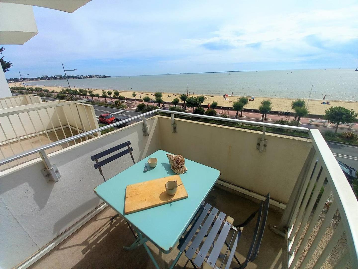 Royan - VUE MER pour cet APPARTEMENT face à la PLAGE - GRANDE CONCHE Exterior foto